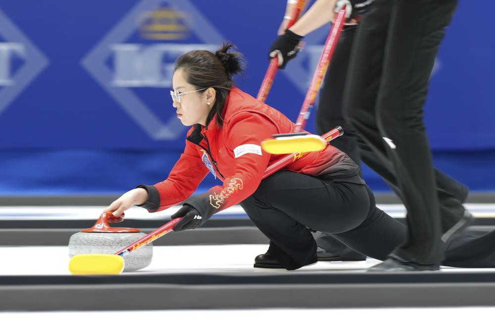 178直播：郑钦文最新世界排名第9，与商竣程合练备战比赛九派新闻.